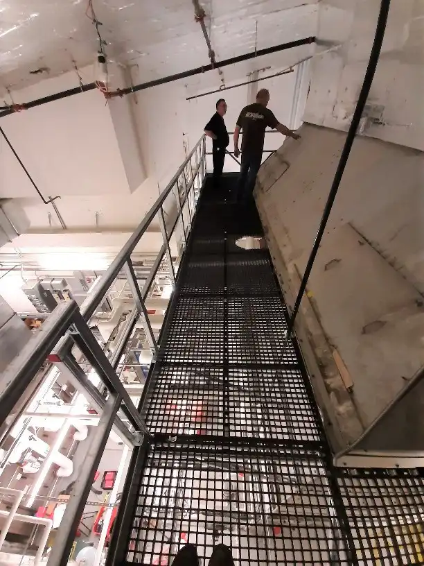 Mechano Max modular industrial walkway system — cooling tower access walkway and crossover Canada